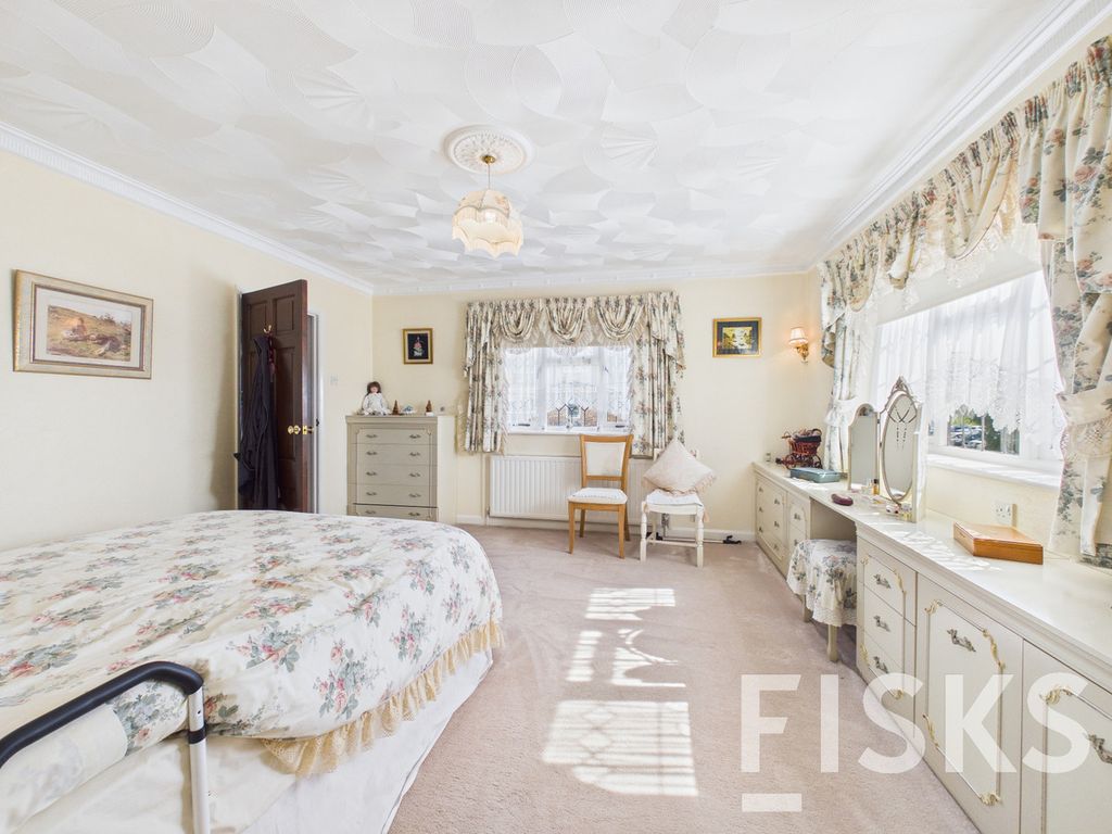 Additional image 15 of 4 bed detached house for saleLeigh Road, Canvey Island SS8