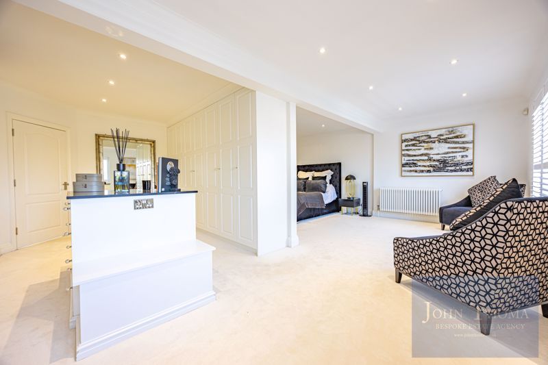 Additional image 23 of 5 bed detached house for saleTomswood Road, Chigwell IG7