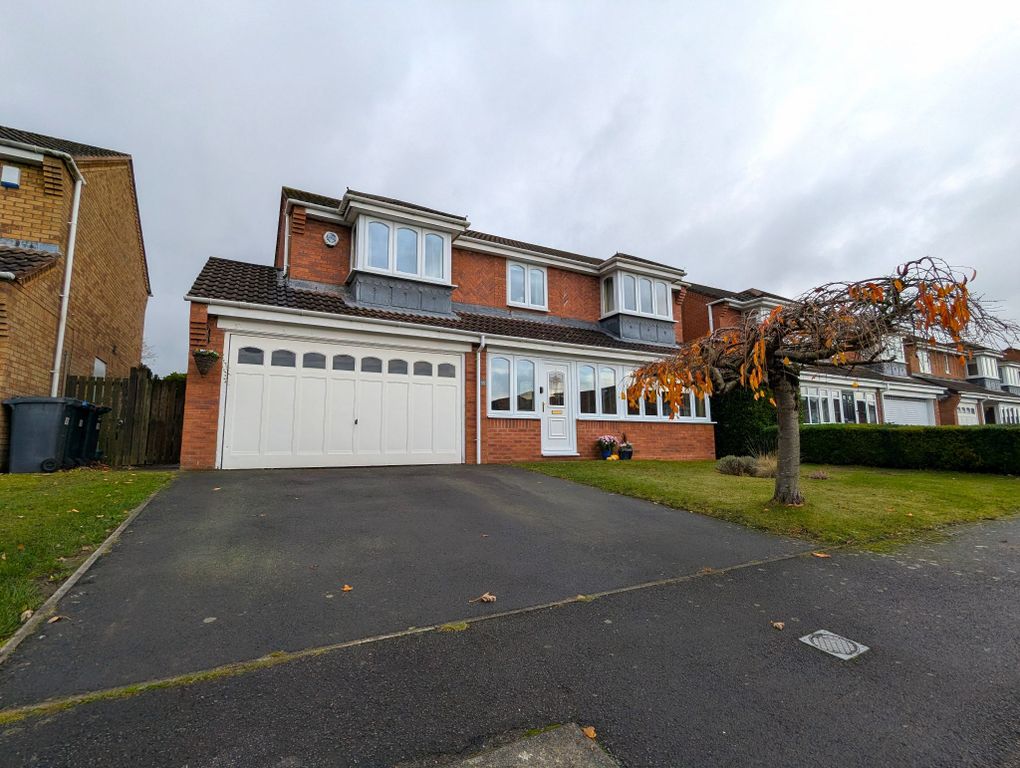 5 bed detached house for saleHauxley Drive, Chester Le Street DH2