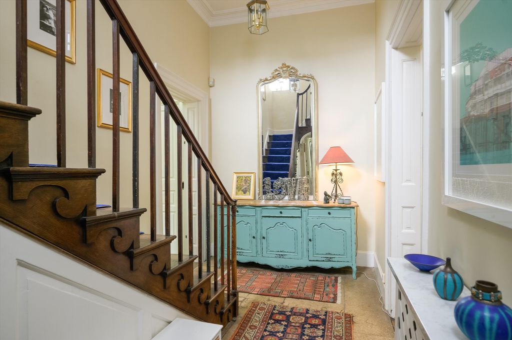 Additional image 10 of 5 bed town house for saleWest Wing, The Ivy, Chippenham, Wiltshire SN15