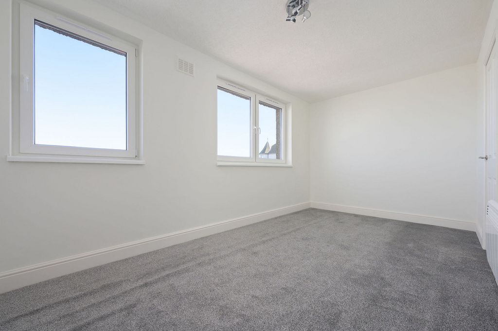 Additional image 10 of 2 bed flat for saleNicol Street, Kirkcaldy KY1