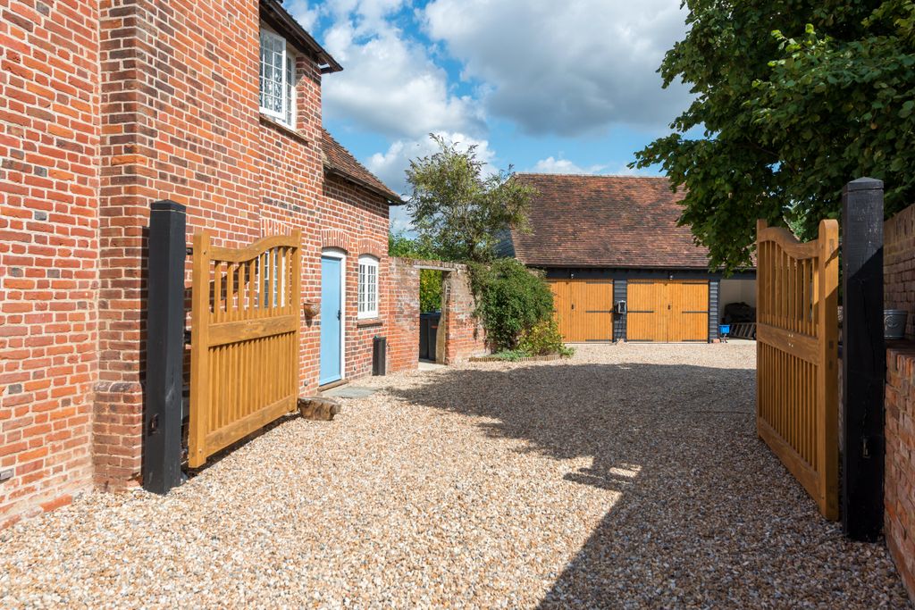Additional image 9 of 5 bed farmhouse for saleMerton Lane, Canterbury CT4