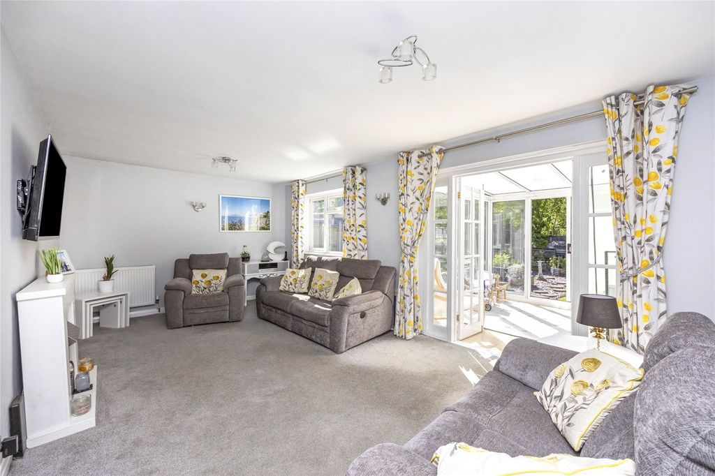 Additional image 4 of 6 bed detached house for saleValebridge Road, Burgess Hill, West Sussex RH15