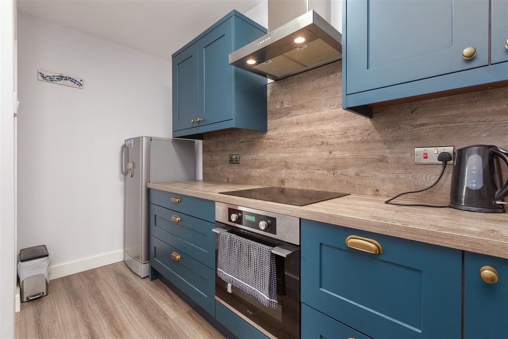 Additional image 7 of 1 bed flat for saleThe Promenade, Arnside, Carnforth LA5