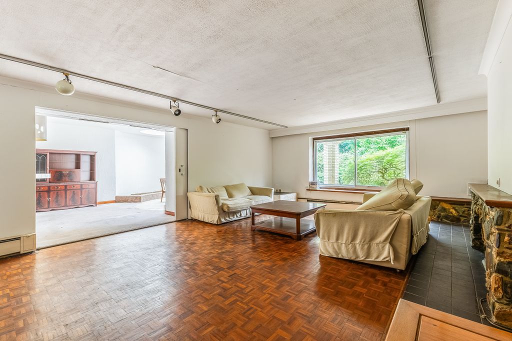 Additional image 14 of 7 bed detached house for saleRuxbury Road, Chertsey KT16