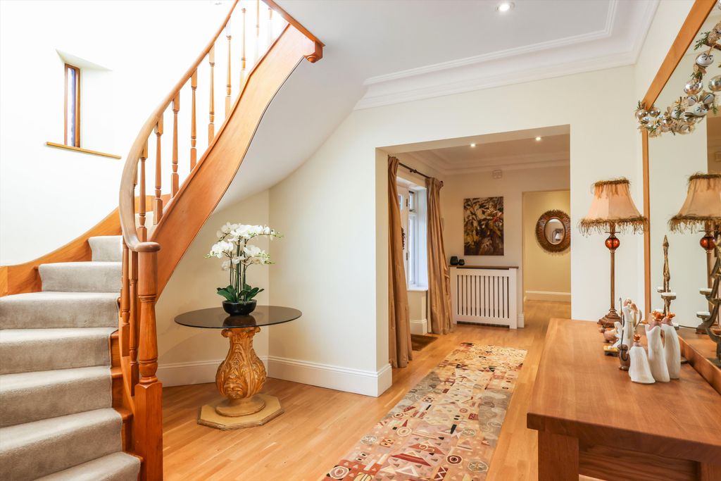 Additional image 5 of 5 bed detached house for saleAshley Road, Charlton Kings, Cheltenham, Gloucestershire GL52