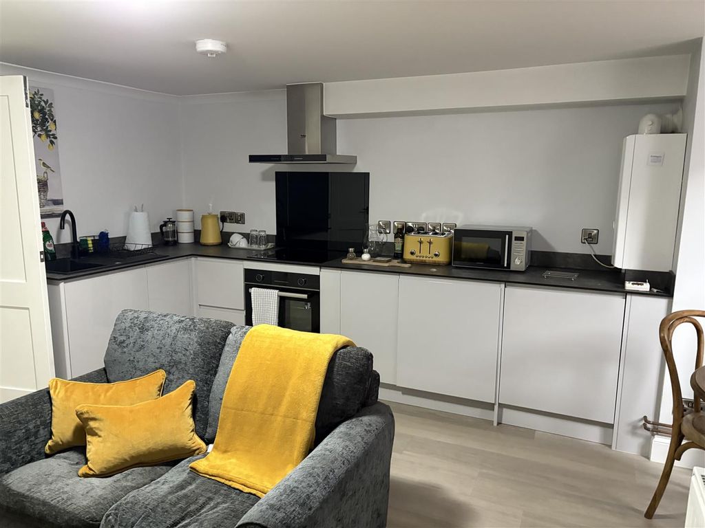Additional image 17 of 4 bed town house for saleSt. Andrews Street North, Bury St Edmunds IP33