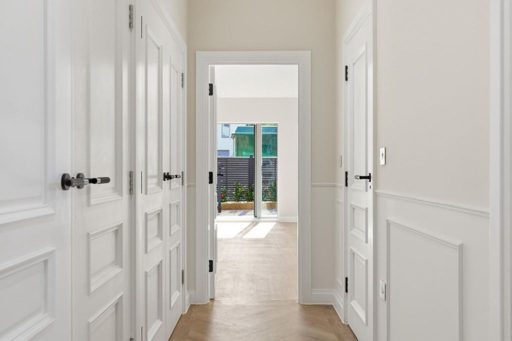 Additional image 5 of 2 bed flat for saleHigh Road, Chigwell IG7