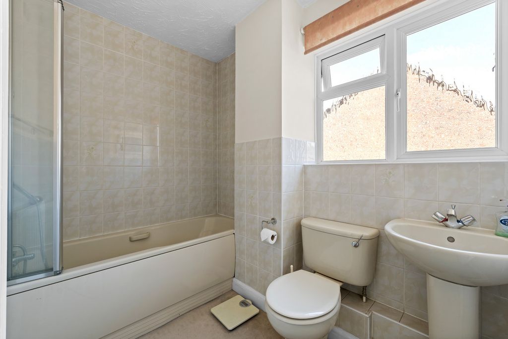 Additional image 16 of 4 bed detached house for saleFairbourne Lane, Caterham CR3