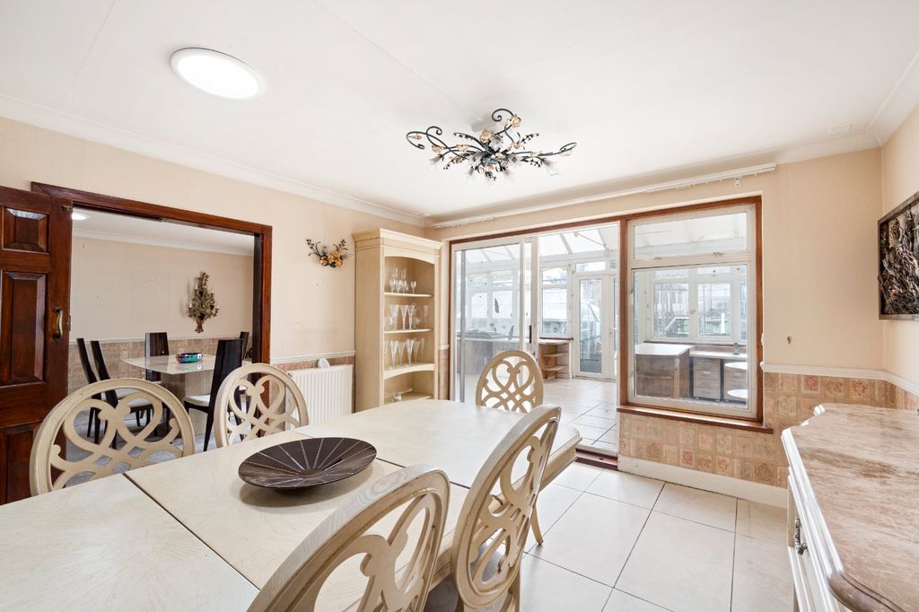Additional image 30 of 6 bed semi-detached house for saleSalisbury Road, Carshalton SM5