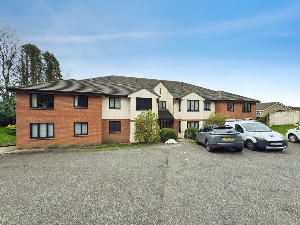 Additional image 2 of 1 bed flat for salePlymouth Road, Liskeard, Cornwall PL14