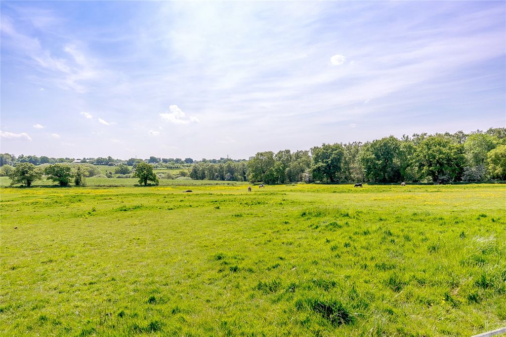 Additional image 30 of 7 bed equestrian for saleBackford, Chester CH2