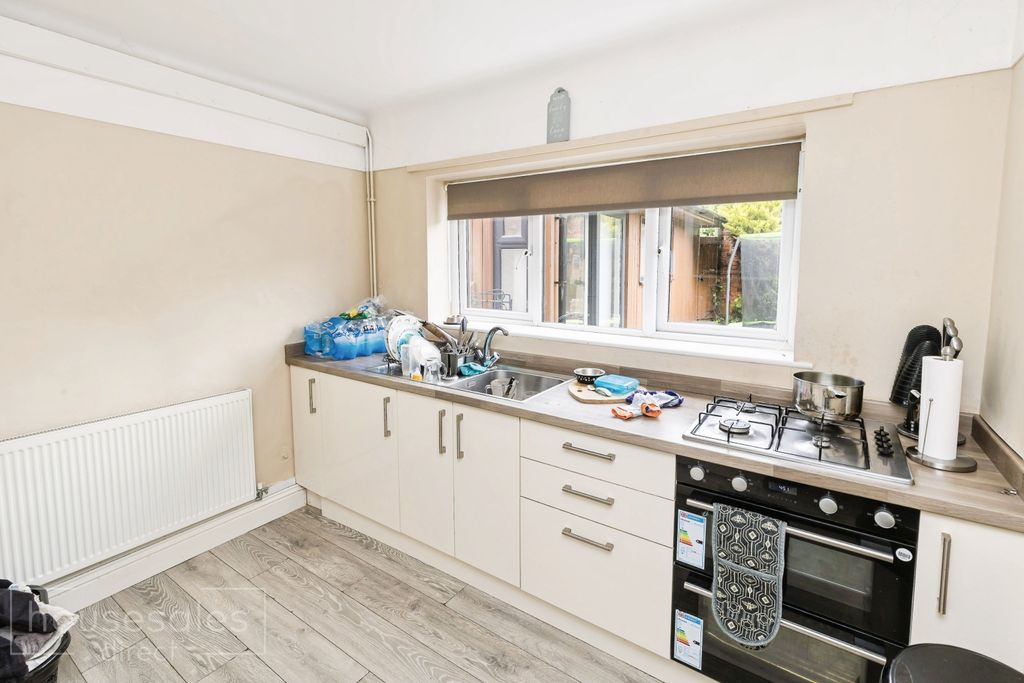 Additional image 2 of 2 bed flat for saleRedland Close, Chester CH4