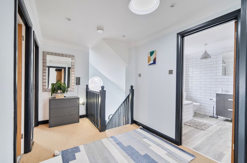 Additional image 11 of 5 bed detached house for salePittmore Road, Burton, Christchurch BH23