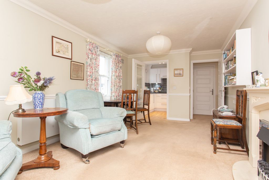 Additional image 2 of 2 bed flat for saleRoper Road, Canterbury CT2