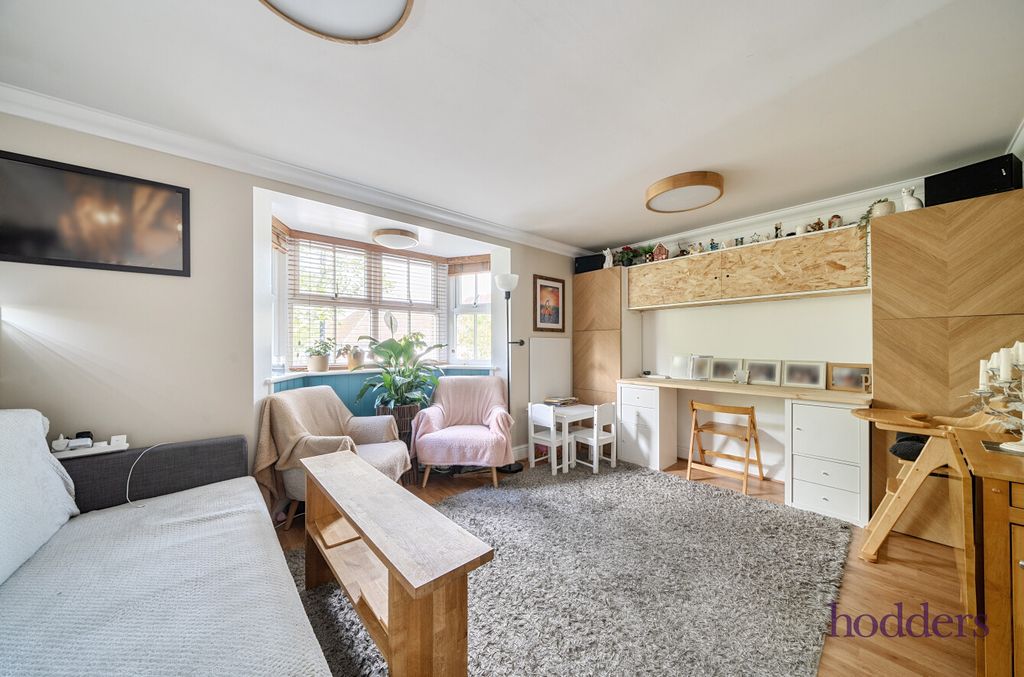 Additional image 11 of 2 bed flat for saleWindsor Street, Chertsey, Surrey KT16