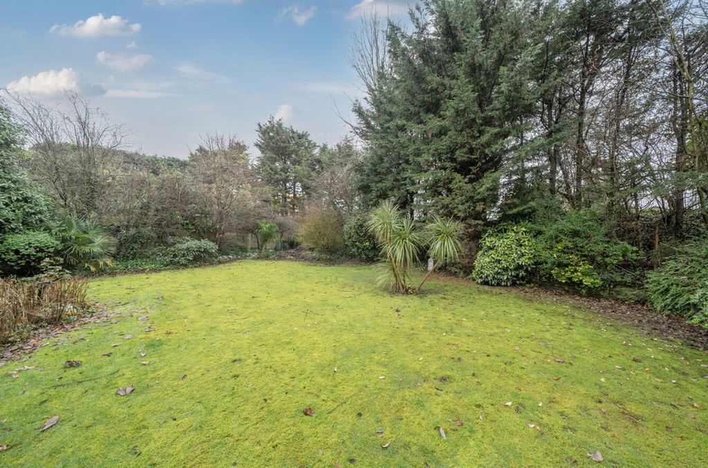Additional image 5 of 4 bed detached house for saleSelham Close, Chichester PO19
