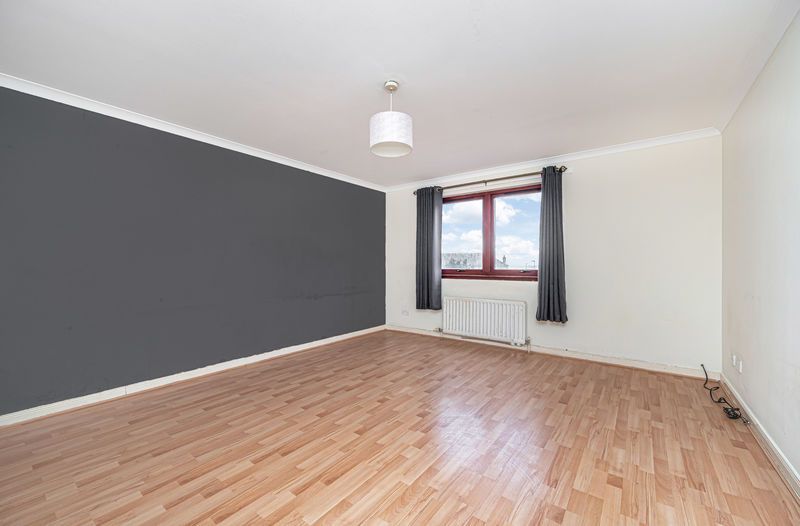 Additional image 2 of 2 bed flat for saleLinks Street, Kirkcaldy KY1