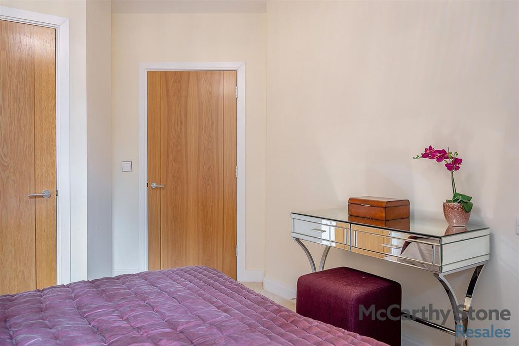 Additional image 22 of 1 bed flat for saleWatson Place, Trinity Road, Chipping Norton, Oxfordshire OX7