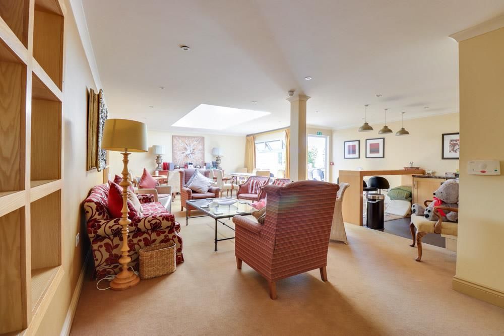 Additional image 15 of 1 bed property for saleLong Road, Canvey Island SS8