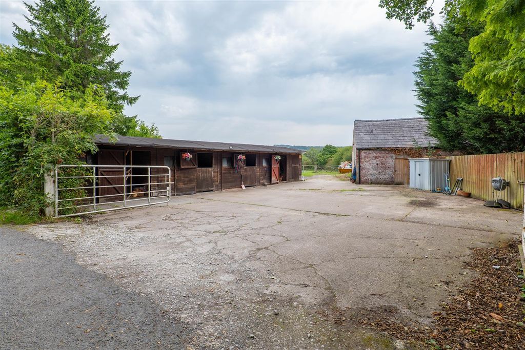 Additional image 37 of 4 bed detached house for saleLong Lane, Heath Charnock, Chorley PR6