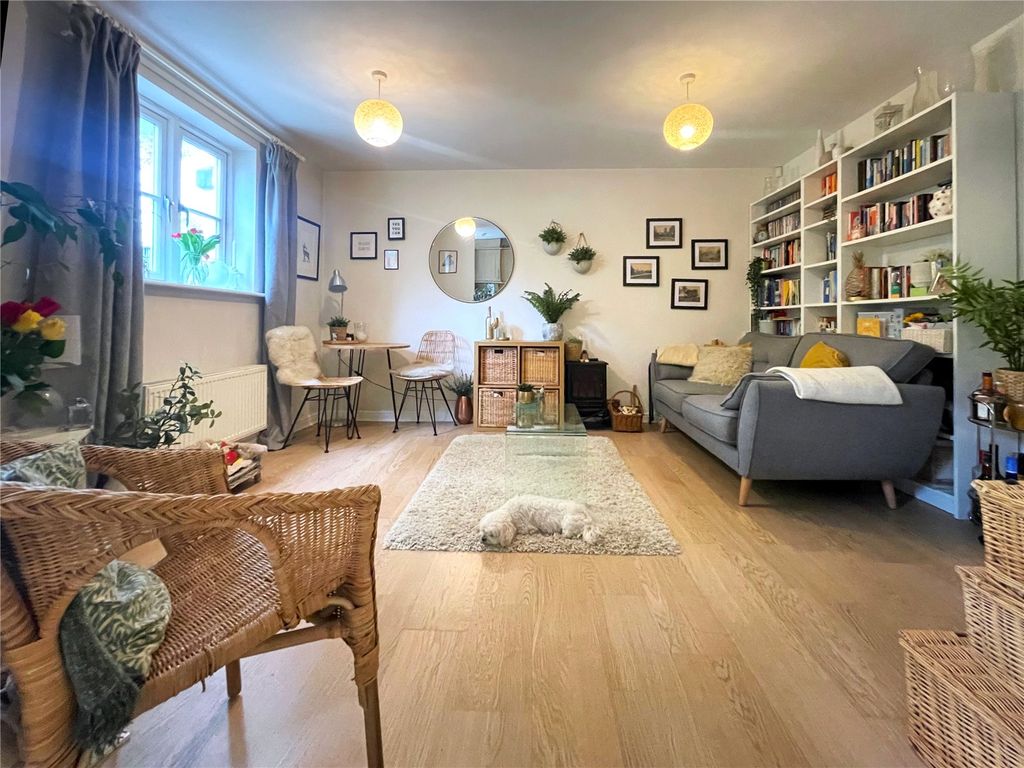 Additional image 3 of 2 bed flat for saleWest Way, Cirencester, Gloucestershire GL7