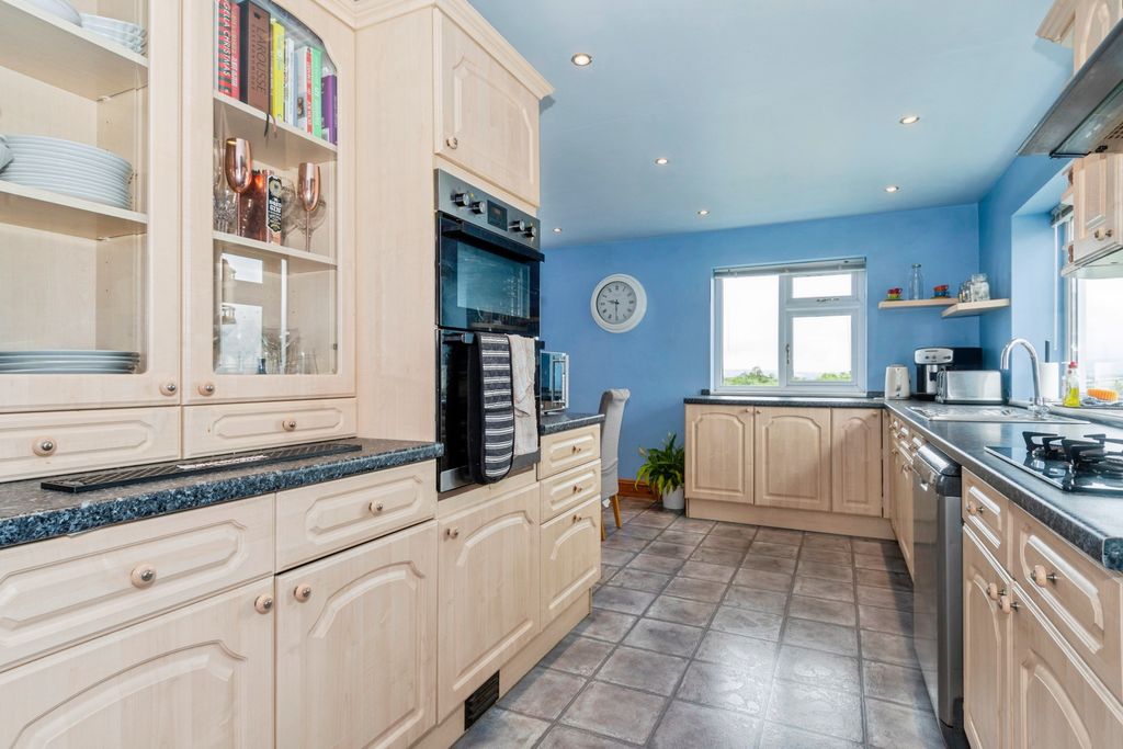 Additional image 7 of 5 bed detached house for saleLaunceston Road, Callington PL17