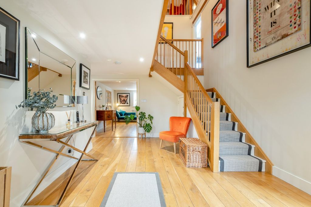 5 bed barn conversion for saleRenville, Bridge, Canterbury, Kent CT4 photo 5