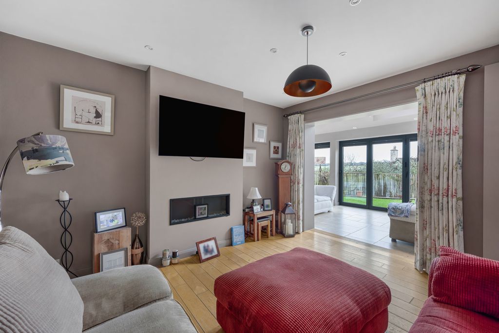 Additional image 8 of 5 bed detached house for saleBaunton Lane, Cirencester, Gloucestershire GL7