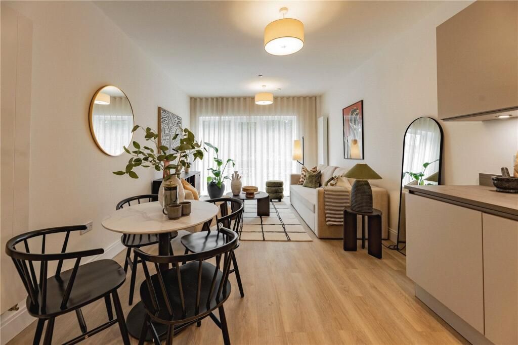 Additional image 4 of 2 bed flat for salePlot 9 Brookfield Court, Chatham ME4