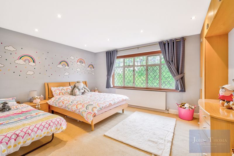 Additional image 22 of 6 bed detached house for saleLee Grove, Chigwell IG7