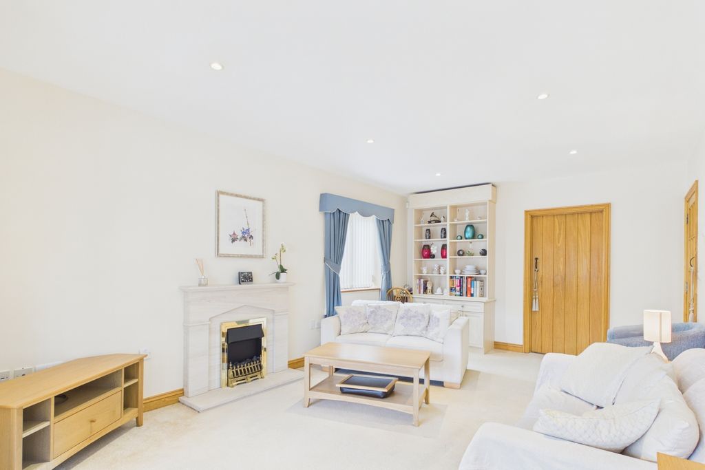 Additional image 4 of 2 bed flat for saleMerrivale Lane, Ross-On-Wye, Herefordshire HR9