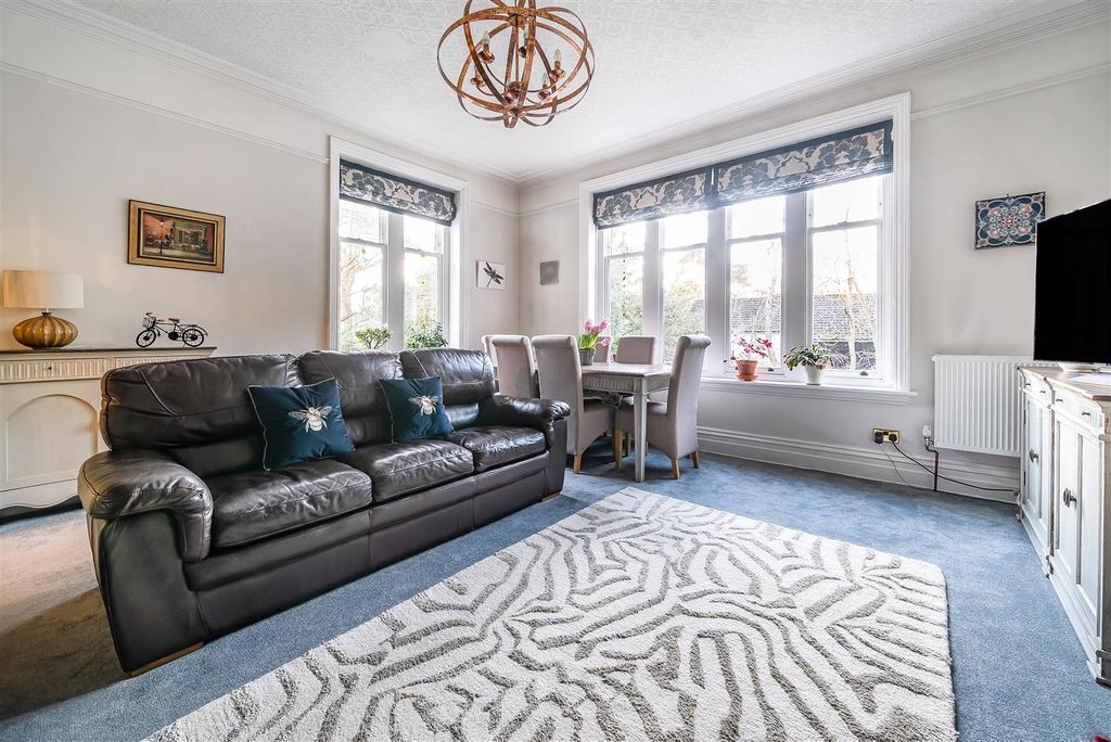 Additional image 15 of 3 bed flat for saleChurch Hill, Camberley GU15