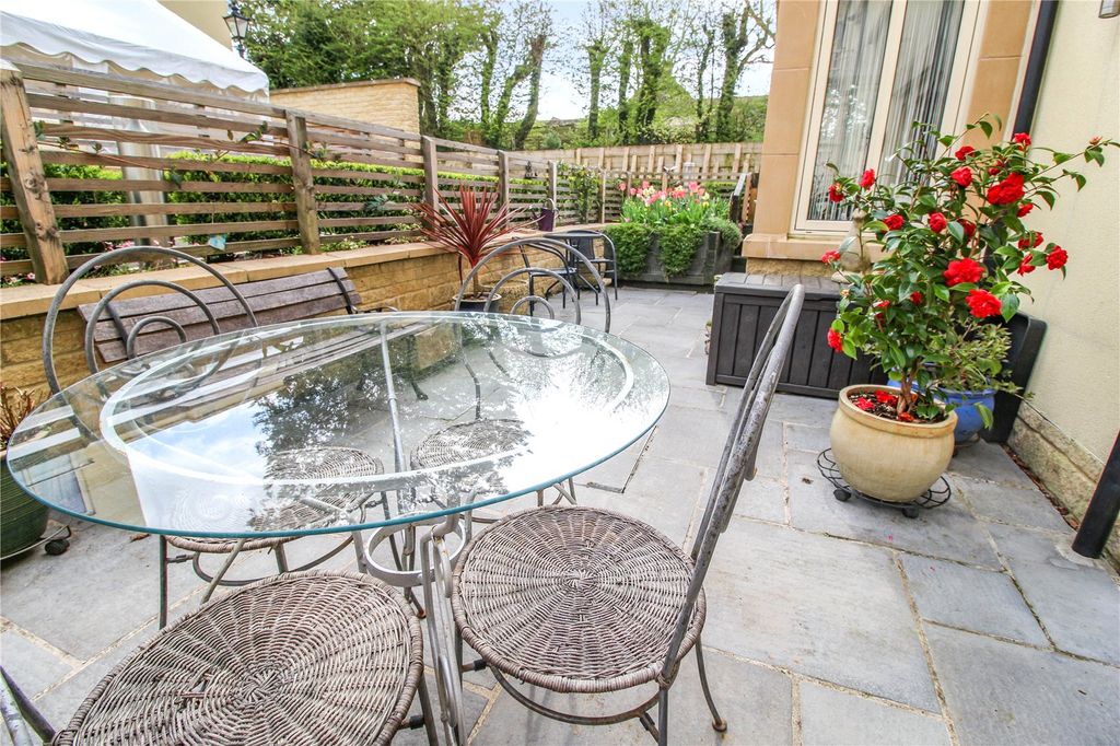 Additional image 9 of 1 bed flat for saleStratton Court, Stratton, Cirencester, Gloucestershire GL7