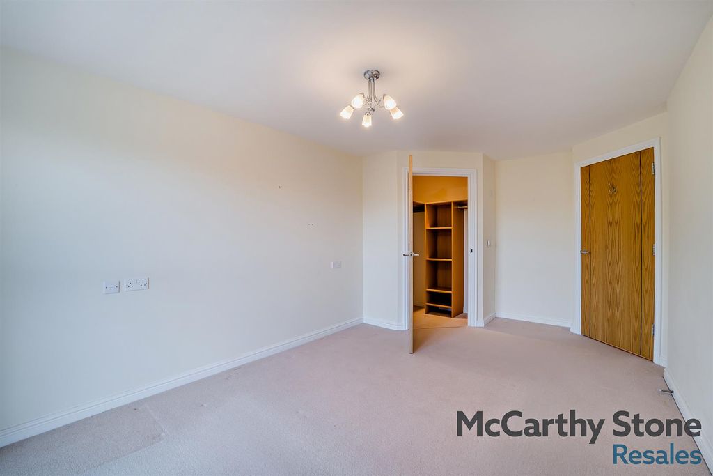 Additional image 7 of 2 bed flat for saleBowles Court, Westmead Lane, Chippenham, Wiltshire SN15