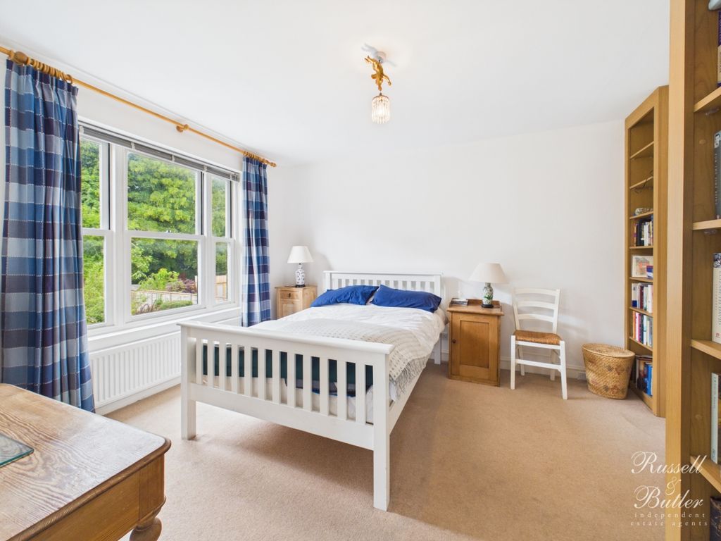 Additional image 9 of 4 bed detached house for saleMoreton Road, Buckingham, Buckinghamshire MK18