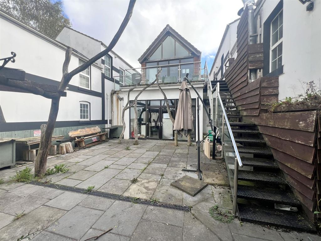 Additional image 2 of Property for saleHigh Street, Cinderford GL14