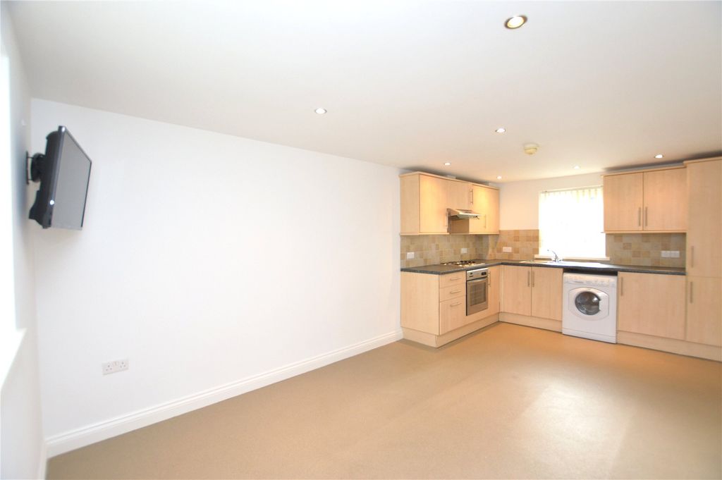 Additional image 2 of 1 bed flat for saleEast Hill, Tuckingmill, Camborne, Cornwall TR14