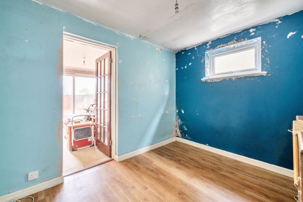 Additional image 8 of 4 bed semi-detached bungalow for saleBroadmead, Callington PL17