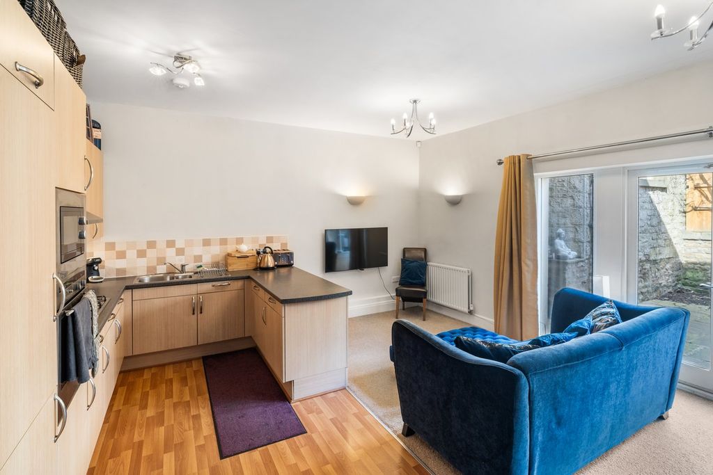 Additional image 4 of 2 bed flat for saleRoyal House, Apartment 9, New Road, Kirkby Lonsdale, Carnforth LA6