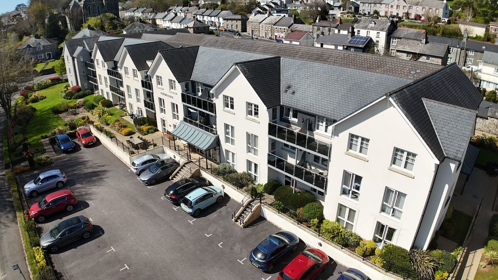 Additional image 5 of 1 bed flat for saleFitzford Lodge 66 Plymouth Road, Tavistock PL19
