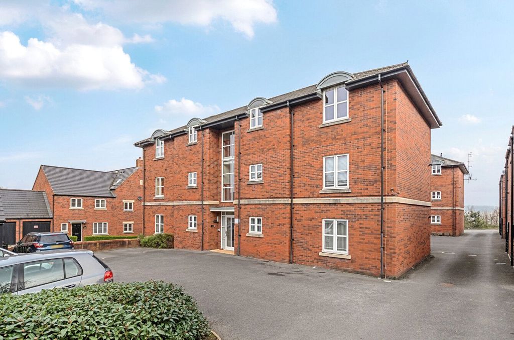 Additional image 11 of 2 bed flat for saleCunetio Gardens, White Horse Road, Marlborough SN8