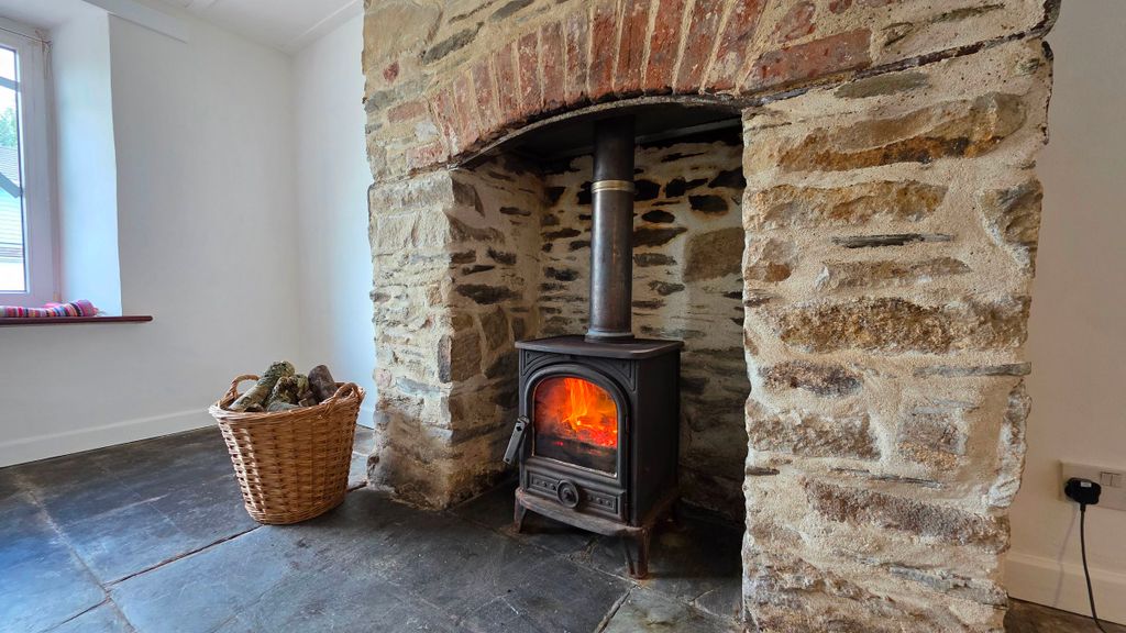 Additional image 5 of 3 bed end terrace house for saleFore Street, Camelford PL32