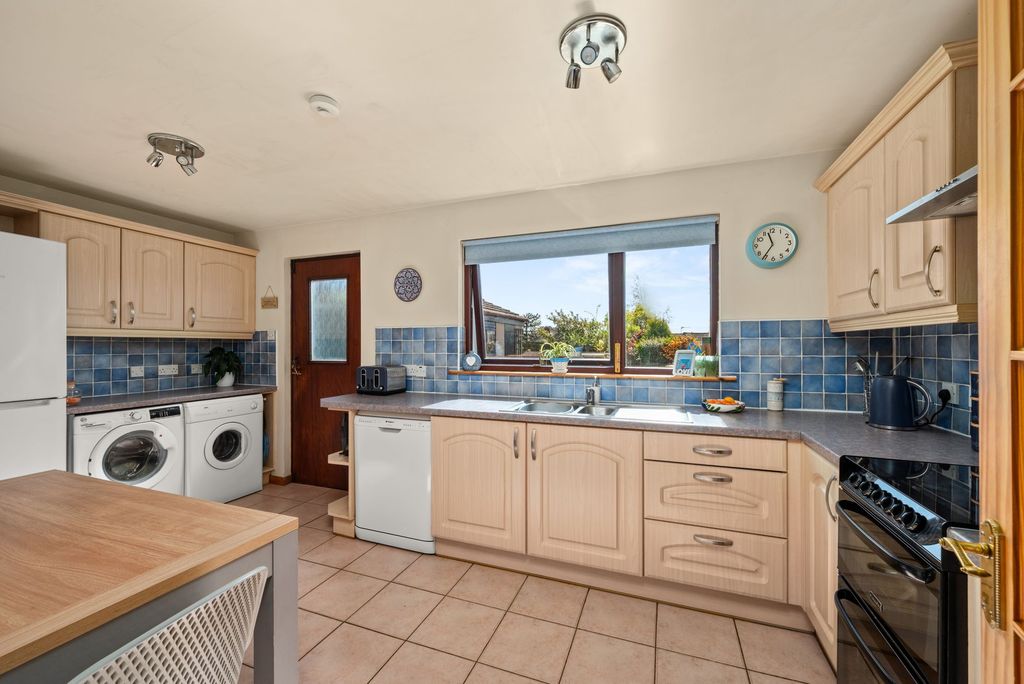 Additional image 6 of 3 bed detached house for sale63 Newton Crescent, Carnoustie DD7
