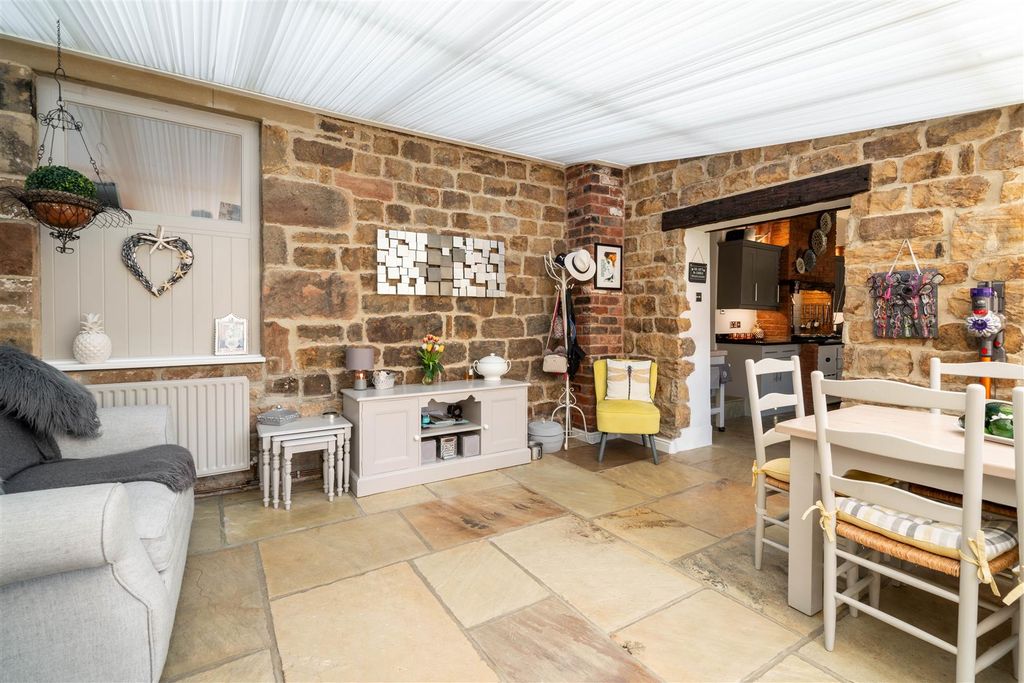 Additional image 16 of 4 bed property for saleHawthorne Barns, Walton Back Lane, Somersall, Chesterfield S42
