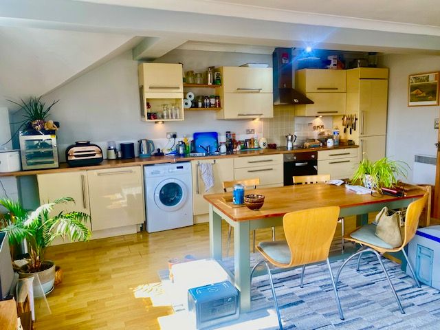 Additional image 3 of 1 bed flat for saleWhipcord Lane, Chester CH1
