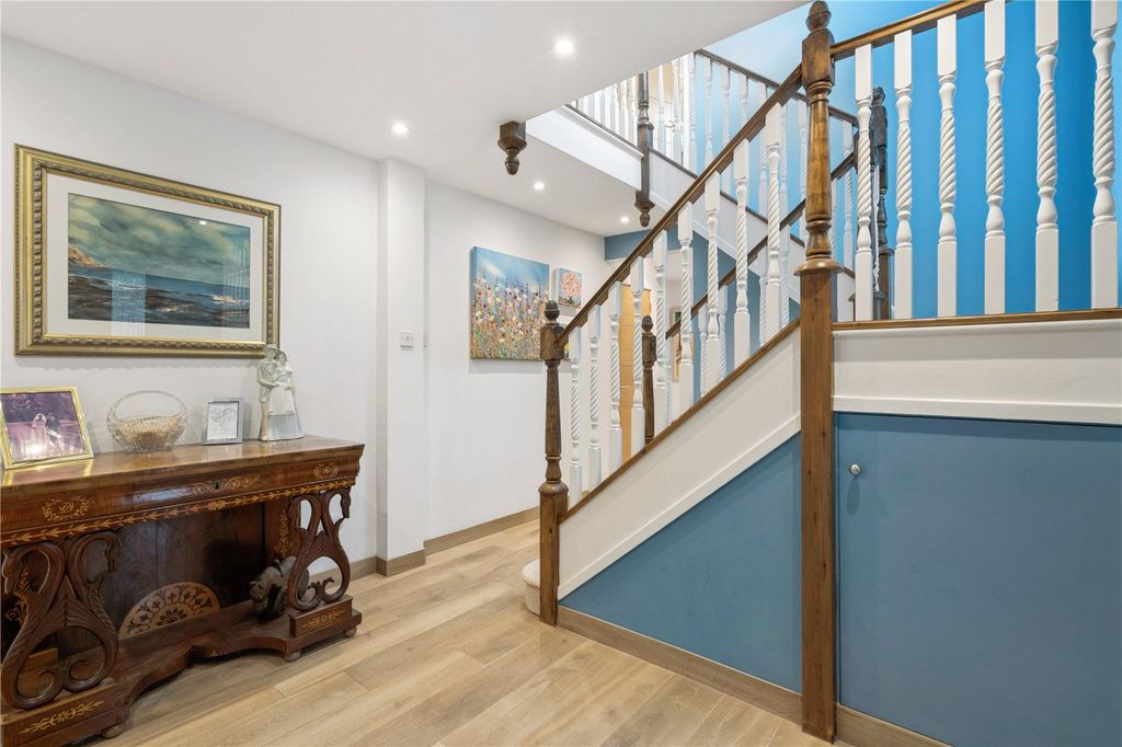 Additional image 26 of 5 bed detached house for saleWaverley Drive, Camberley, Surrey GU15