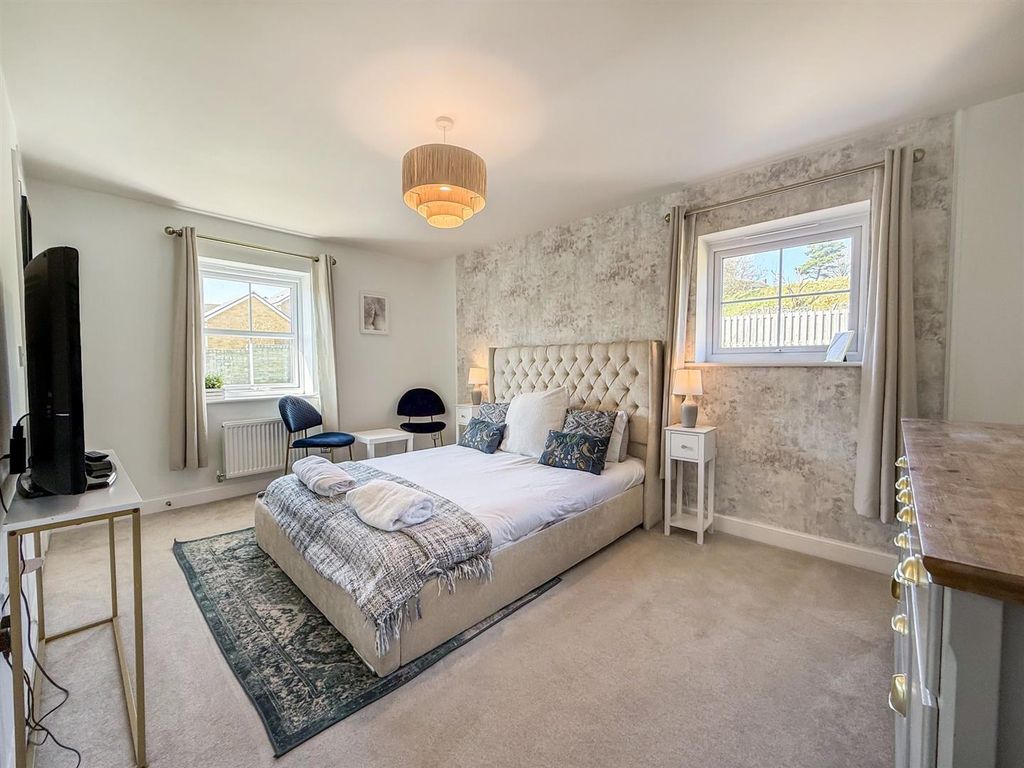 Additional image 12 of 5 bed detached house for saleSilkstone Crescent, Buxton SK17