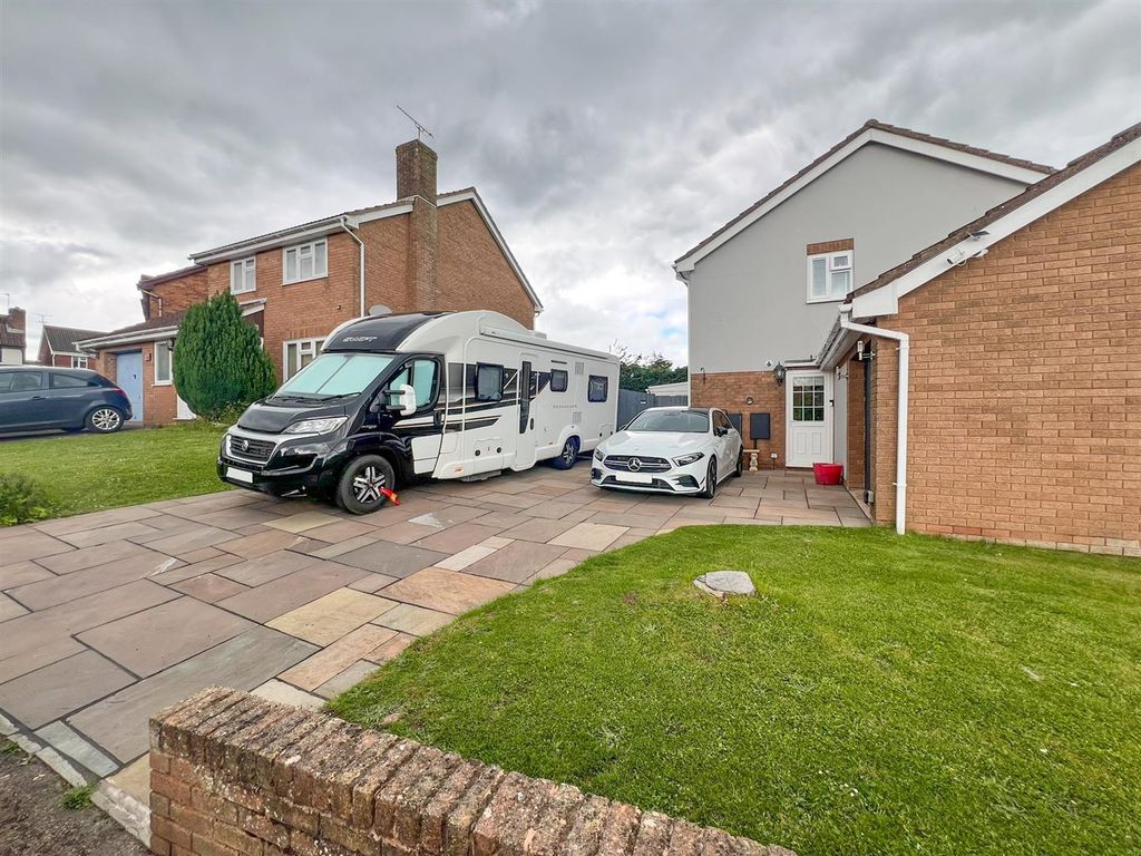 Additional image 2 of 5 bed detached house for saleThe Oak Field, Cinderford GL14