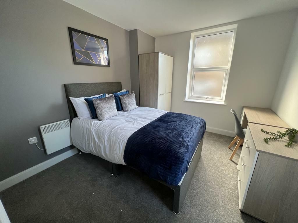 Additional image 11 of 13 bed property for saleChurch Street, Burnley BB11